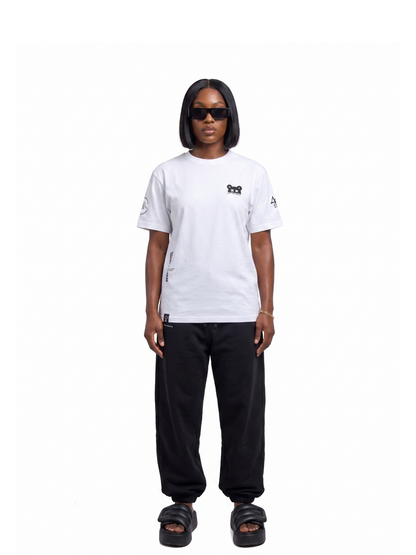 APO Dé YOPSIS Bearella White  T-Shirt