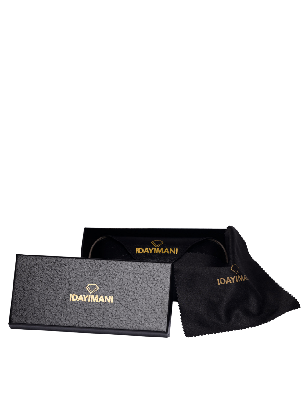 Idayimani _black case for glasses_at_unseen_grail._local_brands_south_africa._streetwear._men_and_women.galxboy_bantu._Side view studio shoot