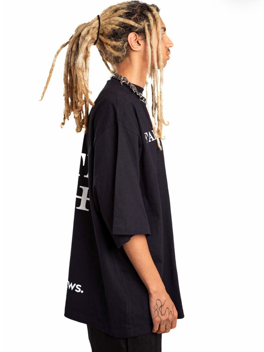 Micael Matthews t-shirt unseen grail oversized t-shirt. local brands south africa. streetwear. men and women.